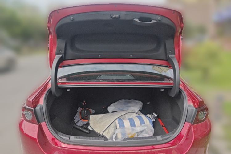 Used Mazda 3 Axela 2020 2.0L Automatic Zhiya Edition Trunk