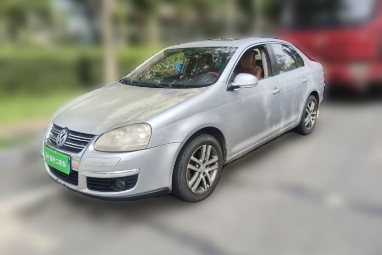 Used Volkswagen Sagitar 2010 1.4 TSI Manual Luxury Model