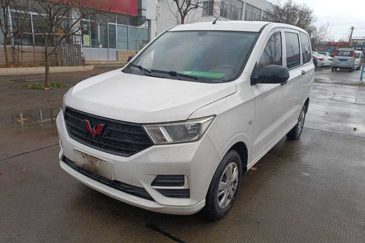Used Wuling Hongguang 2019 1.5L S Basic Version China VI Standard LAR