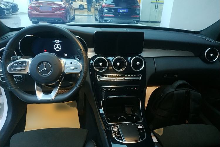 Used Mercedes-Benz C-Class 2021 C 260 Star Edition Center Console