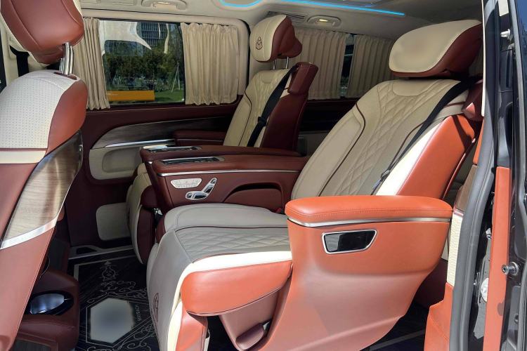 Used Mercedes-Benz V-Class 2021 V 260 L Long Wheelbase Prestige Edition