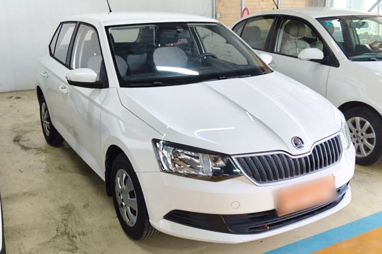 Used Skoda Fabia 2015 1.4L Automatic Front-Drive Model