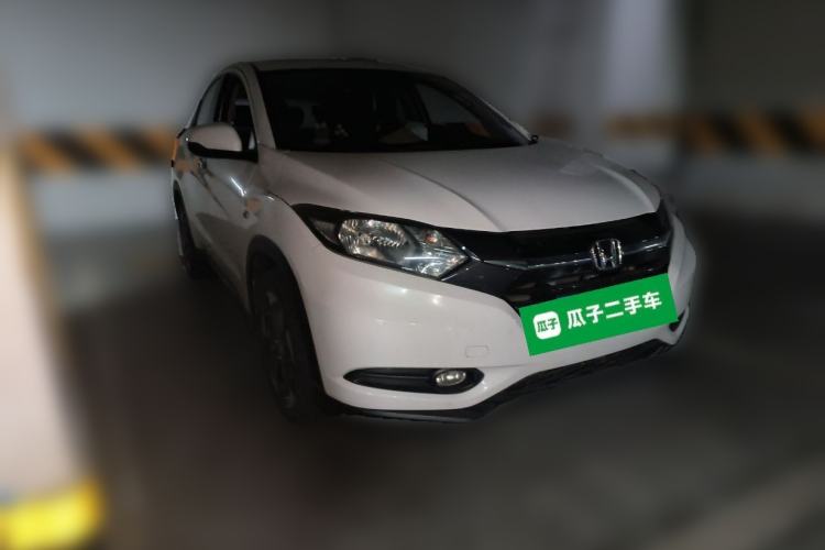 Used Honda Vezel 2016 1.8L CVT Front-Wheel Drive Pioneer Edition