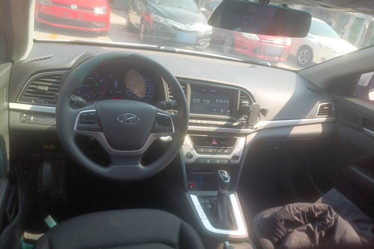 Used Hyundai Elantra (6th Generation / Lingdong) 2016 1.6L Automatic ZhiXuan – Elite Version
