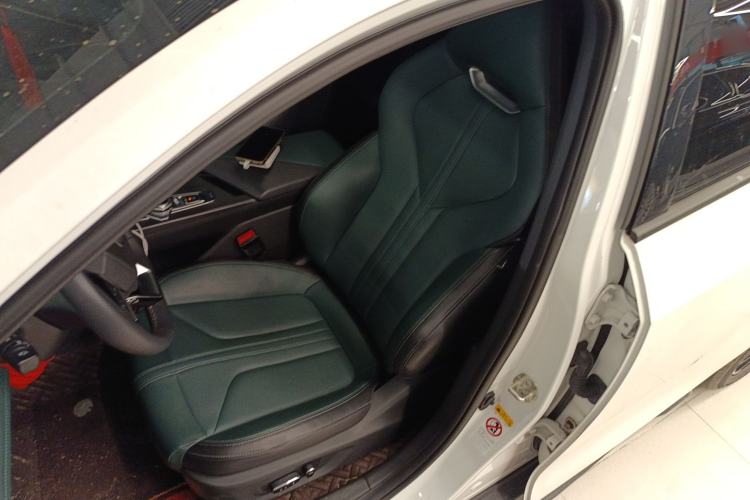 Used CHANGAN NEVO A06 2023 Base Model Left Front Seat