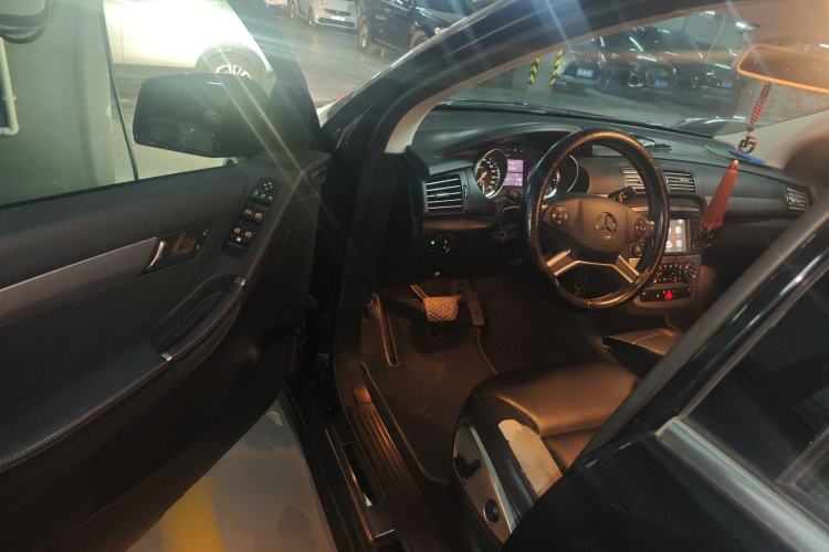 Used Mercedes-Benz R-Class 2011 R 300 L Business Model
