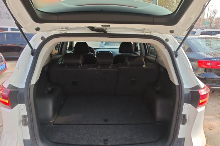 Used JETOUR X70M 2020 Revised 1.5T Manual Partner Version 5-Seater
