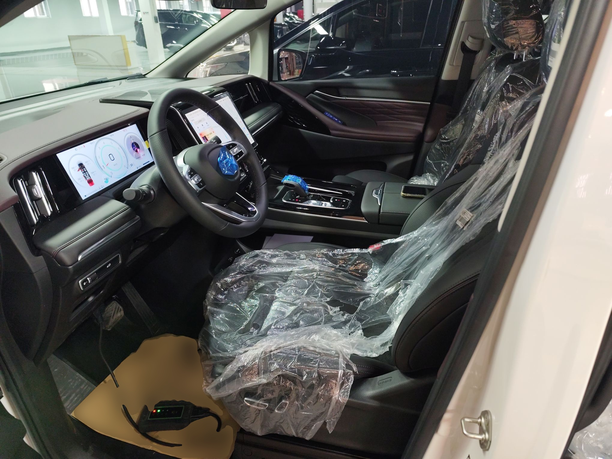 Переднее сиденье в автомобиле