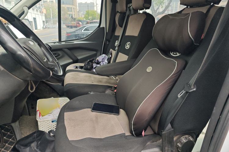 Used Ford Transit 2019 2.0T Diesel Multi-Purpose Commercial Vehicle Mid-Drive Mid-Roof 6-Seater China VI Standard
