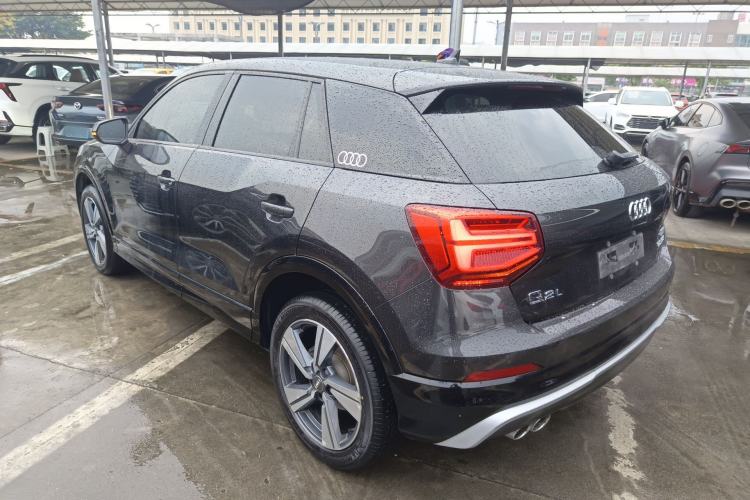 Used Audi Q2L 2021 35 TFSI Fashion Dynamic Model
