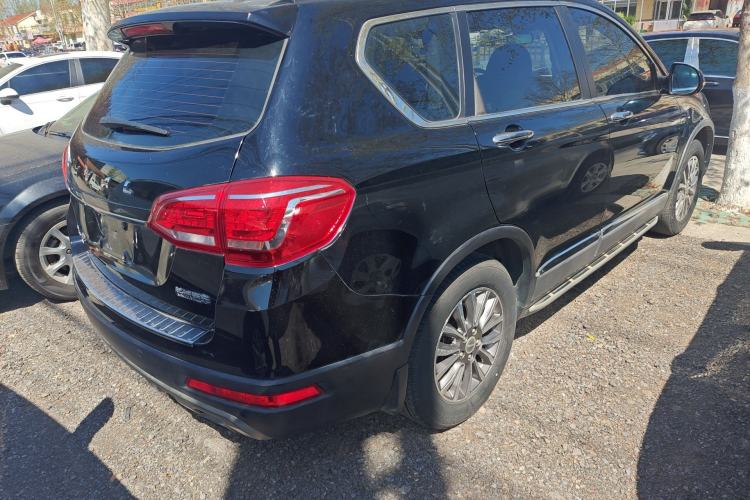 Used Haval H6 2015 Sport Edition 1.5T Automatic Two-Wheel Drive Luxury Model Rear Right 45 Deg