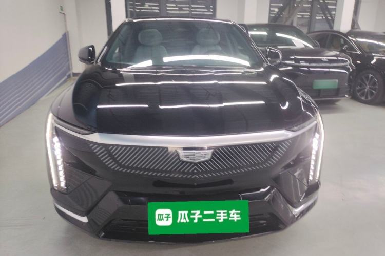 Used Cadillac OPTIQ 2024 Standard Range Version Front