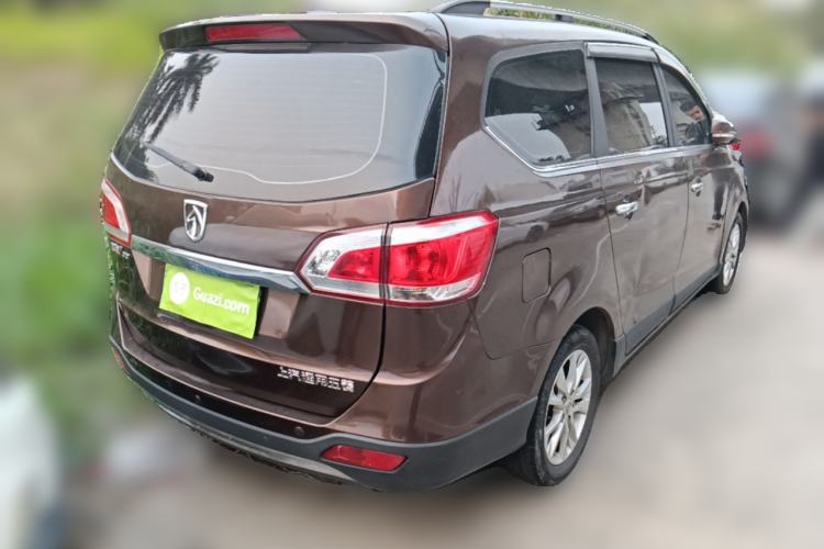 Used Baojun 730 2014 1.5L manual Comfort version 7 seats Rear Right 45 Deg