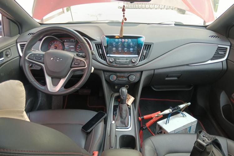 Used Chevrolet Monza 2019 RS 330T Automatic Comfort Edition China VI Standard Center Console