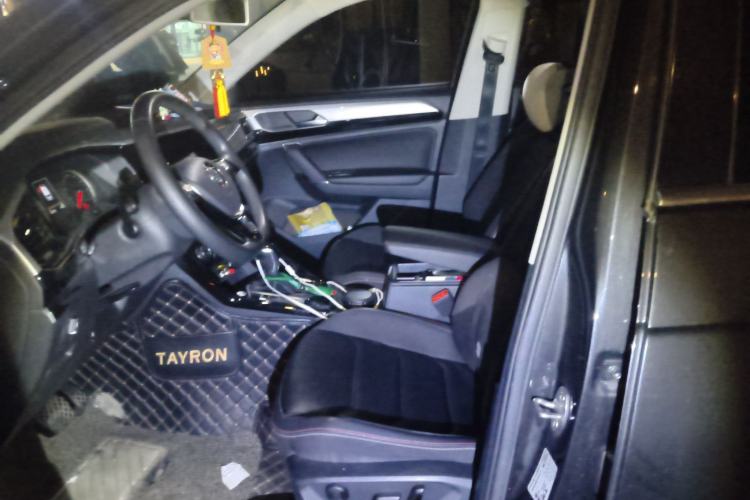 Used Volkswagen Tayron 2019 330TSI Two-Wheel Drive Luxury Model China VI Standard Left Front Seat