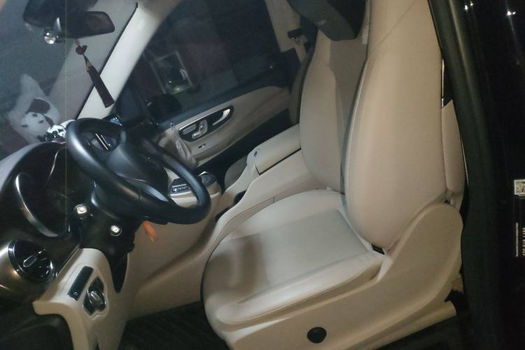 Used Mercedes-Benz V-Class 2021 V 260 Prestige Edition