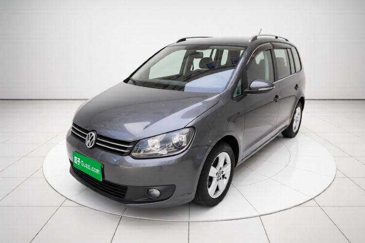 Used Volkswagen Touran 2015 1.4T Manual Fashion Edition 5-Seater