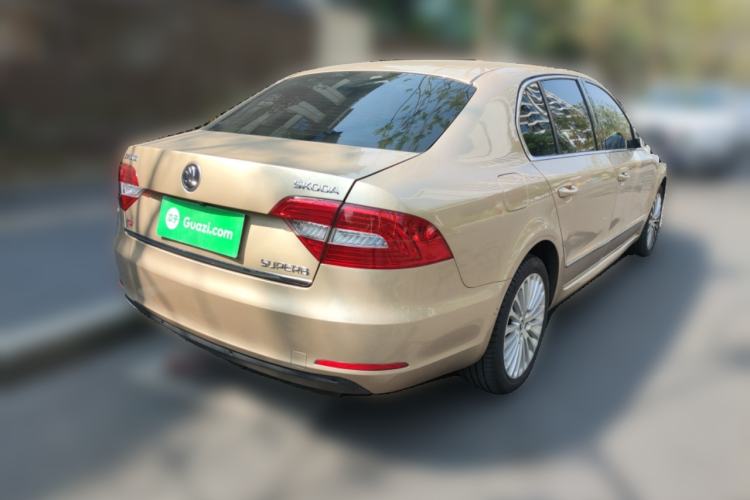 Used Skoda Superb 2013 1.8TSI Automatic Yashi Edition
