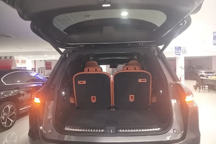 Used Li Auto L9 2022 Max model
