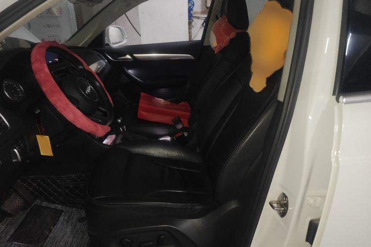 Used Audi Q3 2016 30 TFSI Collector's Edition Comfort Model
