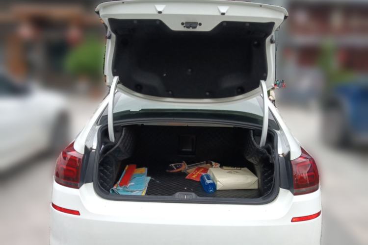 Used Citroen C5 2017 350THP Automatic Luxury Model Trunk