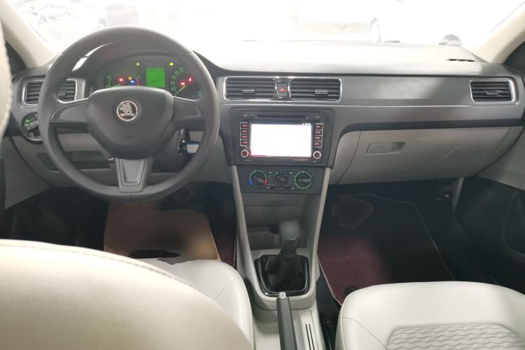 Used Skoda Rapid 2016 1.6L Manual Trend Edition
