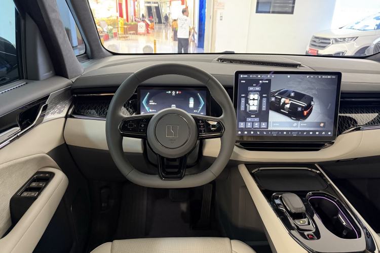 Used Zeekr 009 2022 WE Edition