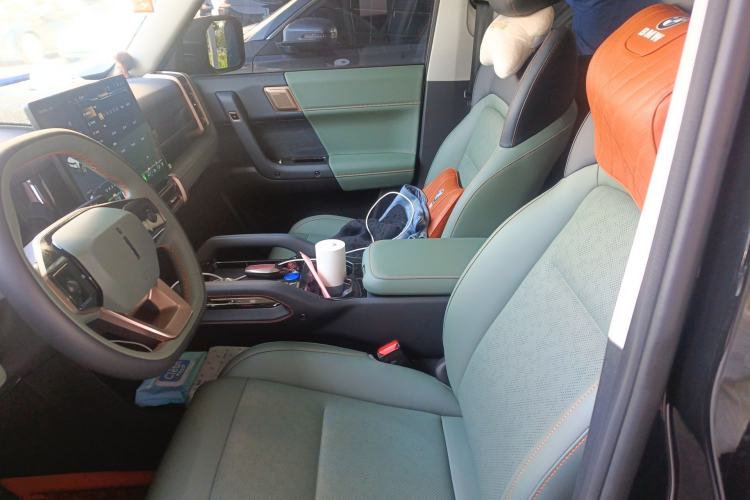 Used iCAR 03 2024 472km Four-Wheel Drive Long-Range Smart Enjoyment Version Left Front Seat