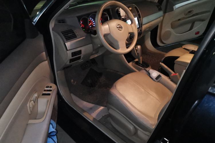 Used Nissan Sylphy 2012 Classic 1.6XE Automatic Comfort Edition Driver Seat