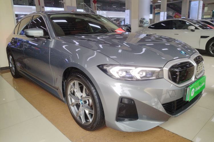 Used BMW i3 2024 eDrive 35 L
