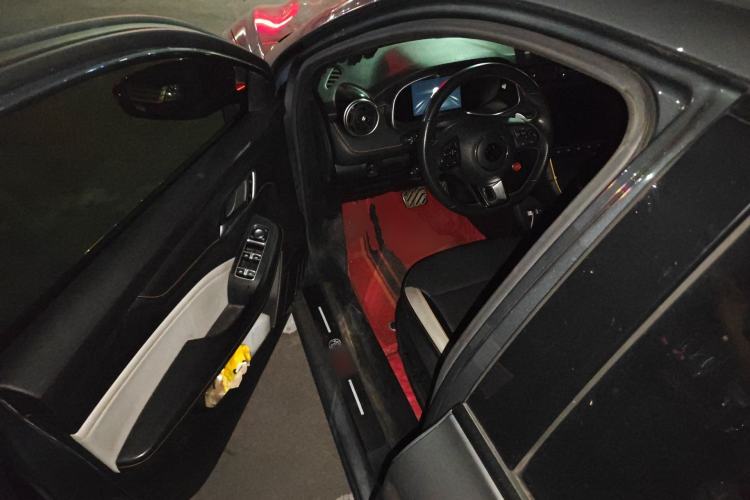 Used MG 6 2021 Pro 1.5T Automatic Trophy Luxury Edition