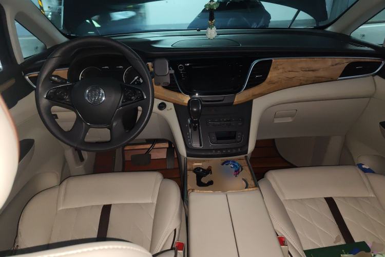 Used Buick GL8 2018 ES 28T Comfort Model China VI Standard