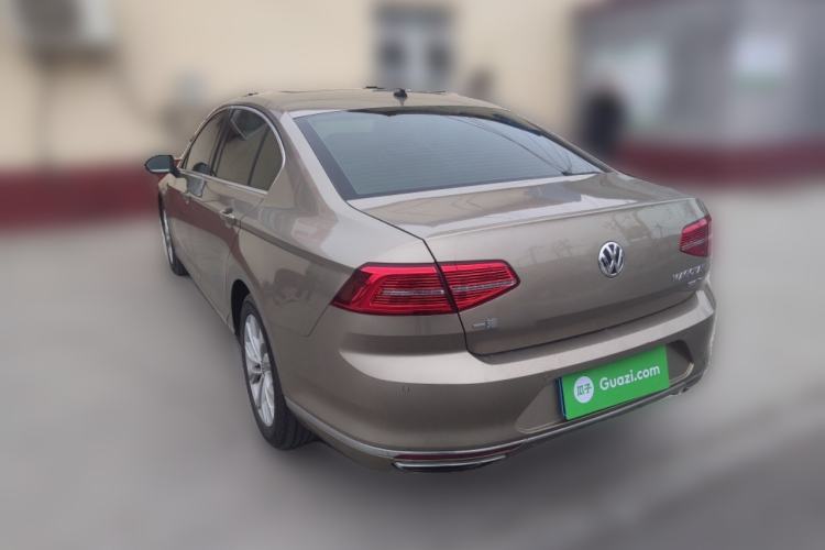 Used Volkswagen Magotan 2017 380TSI DSG Luxury Model
