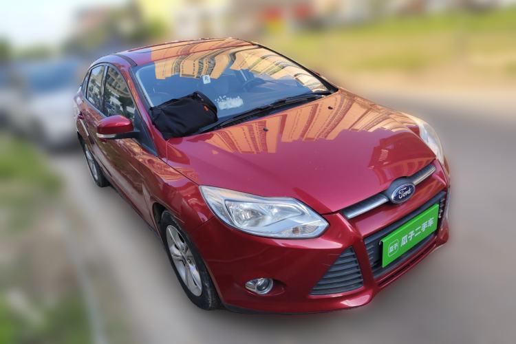 Used Ford Focus 2012 Sedan 1.6L Automatic Fashion Edition
