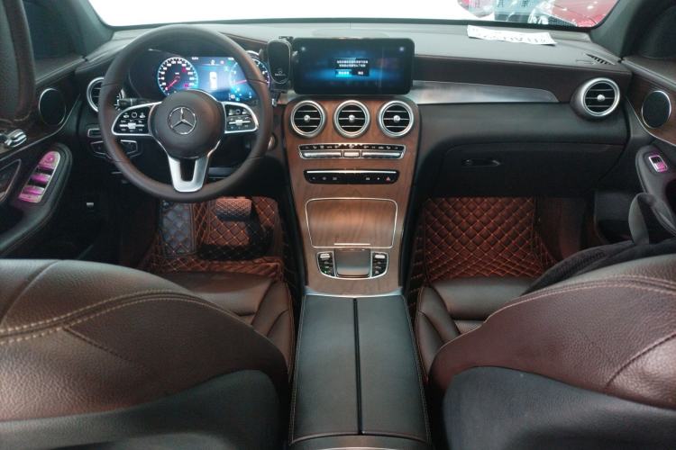 Used Mercedes-Benz GLC 2022 Refreshed GLC 300 L 4MATIC Dynamic Edition Prestige Version
