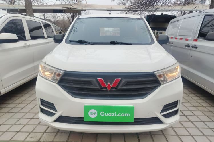 Used Wuling Hongguang 2019 1.5L S Basic Version China VI Standard LAR