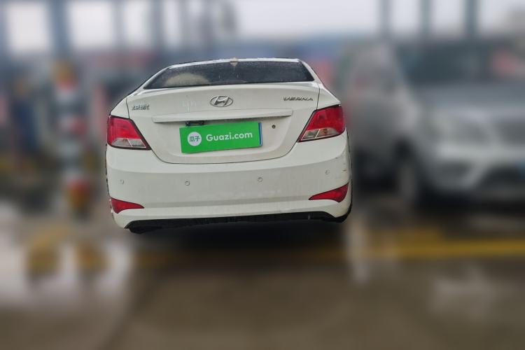 Used Hyundai Verna (older generation) 2014 1.4L Automatic Fashion GS Model Rear