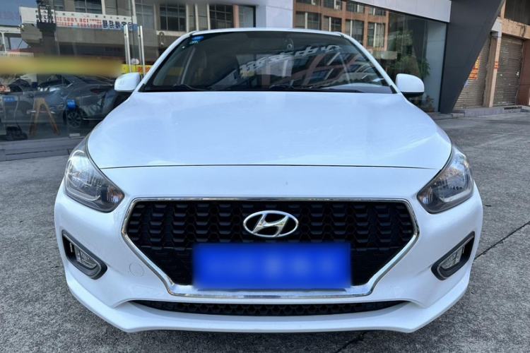 Used Hyundai Verna (older generation) 2017 1.4L Manual Huancai Edition China V Standard Exterior 1