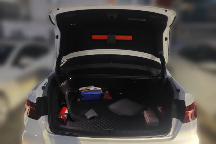 Used Audi A4L 2022 40 TFSI Luxury Dynamic Model