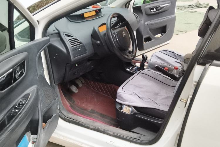 Used Citroen C-Quatre 2016 Classic Sedan 1.6L Manual CNG