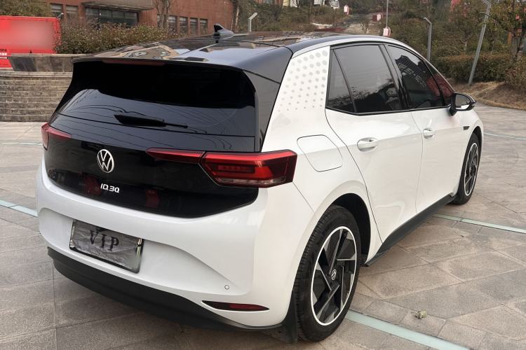 Used Volkswagen ID.3 2022 Active Pure Intelligent Enjoyment Edition