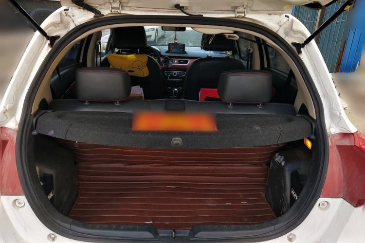 Used Haval H1 2015 1.5L AMT Luxury Model Trunk