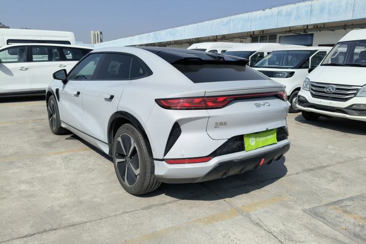 Used BYD Song L EV 2025 Intelligent Driving Version 662 km LiDAR Excellence Edition
