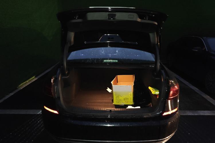 Used Volkswagen Passat 2022 330TSI Starry Luxury Edition Trunk