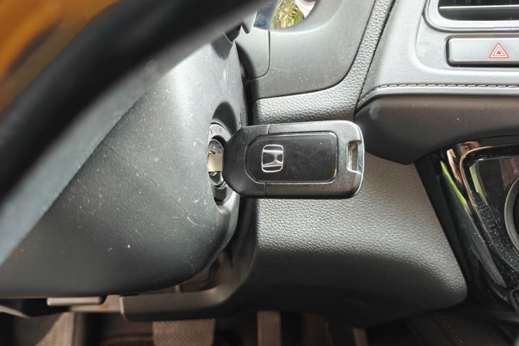 Used Honda Vezel 2020 1.5L CVT Pioneer Edition