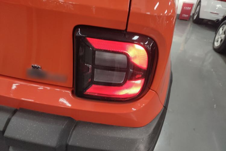 Used Geely Galaxy Panda 2025 210km Panda Rider Right Rear Taillight