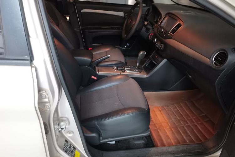 Used Roewe 350 2013 350C 1.5L Automatic Xunyue Edition
