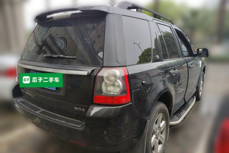 Used Land Rover Freelander 2 2011 2.2T SD4 SE Diesel Edition Rear Right 45 Deg