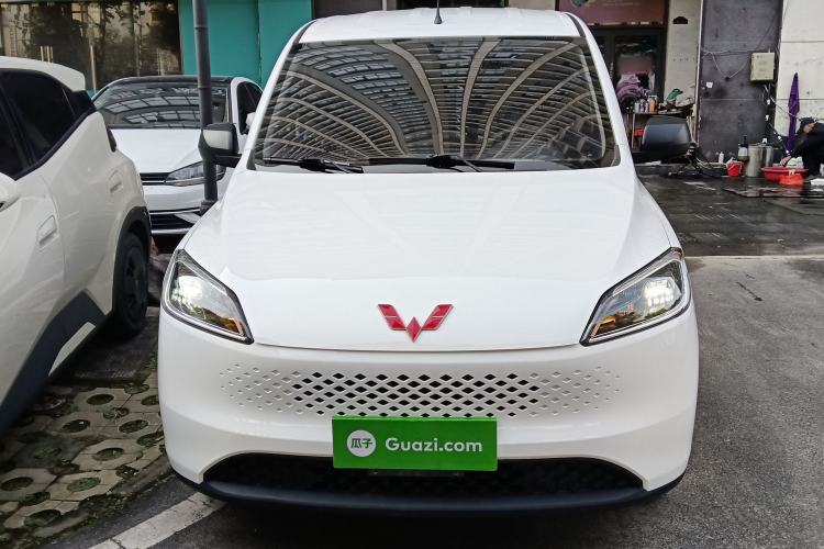 Used Wuling Hongguang New Energy 2025 Extended-Range Hybrid 50KM Comfort Version
