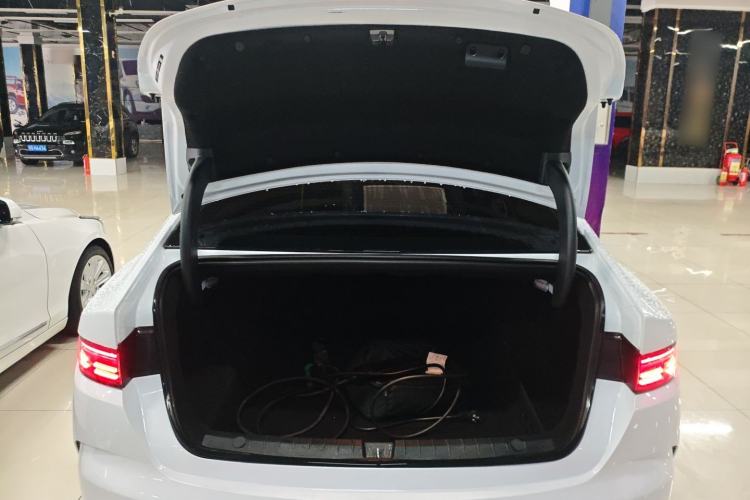 Used BYD Destroyer 05 2024 HONOR Edition DM-i 55KM Luxury Model Trunk